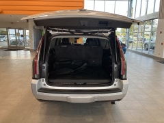 Used 2020 Cadillac Escalade ESV 4d SUV 4WD Luxury at Maxx Loans near St. Adrian, MI