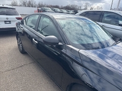 Used 2025  Nissan Altima SV FWD at Maxx Loans near St&period; Adrian&comma; MI