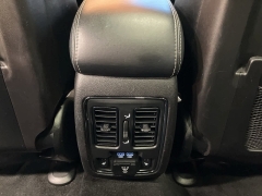 Used 2014  Jeep Grand Cherokee 4d SUV 4WD Overland at Maxx Loans near St&period; Adrian&comma; MI