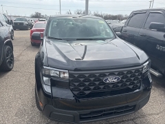 Used 2025  Ford Maverick XL AWD SuperCrew at Maxx Loans near St&period; Adrian&comma; MI