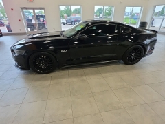 Used 2015  Ford Mustang 2dr Fastback GT at Maxx Loans near St&period; Adrian&comma; MI