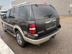 Used 2007 Ford Explorer 4d SUV 4WD Eddie Bauer V8 at Suburban Ford of Sterling Heights near Sterling Heights, MI