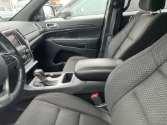 Used 2021  Jeep Grand Cherokee Laredo E 4x4 at Maxx Loans near St. Adrian, MI