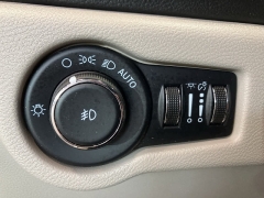 Used 2022  Chrysler Pacifica Hybrid Touring L FWD at Maxx Loans near St. Adrian, MI