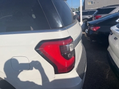 Used 2021 Ford Expedition Max Platinum 4x4 at Suburban Ford of Sterling Heights near Sterling Heights, MI