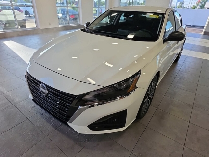 Used 2025 Nissan Altima SV FWD at MaxxLoansUSA near St. Adrian, MI