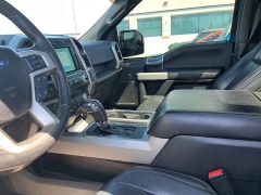 Used 2019 Ford F-150 4WD SuperCrew Box at Suburban Ford of Sterling Heights near Sterling Heights, MI