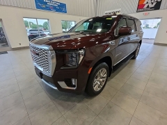 Used 2023  GMC Yukon XL 4WD 4dr Denali at Maxx Loans near St&period; Adrian&comma; MI