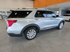 Used 2024  Ford Explorer King Ranch 4WD at Maxx Loans near St&period; Adrian&comma; MI