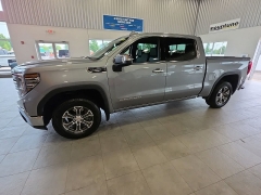 Used 2025  GMC Sierra 1500 4WD Crew Cab 147" SLT at Maxx Loans near St&period; Adrian&comma; MI