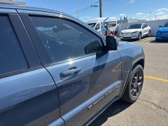 Used 2021  Jeep Grand Cherokee 80th Anniversary 4x4 at Maxx Loans near St&period; Adrian&comma; MI