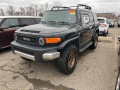 Used 2007  Toyota FJ Cruiser 4WD 4dr (Natl) at Maxx Loans near St. Adrian, MI