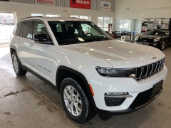 Used 2023  Jeep Grand Cherokee Limited 4x4 at Maxx Loans near St&period; Adrian&comma; MI
