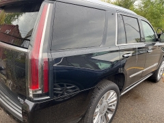 Used 2019 Cadillac Escalade 4d SUV 4WD Platinum at Suburban Ford of Sterling Heights near Sterling Heights, MI