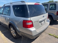 Used 2006 Ford Freestyle 4d SUV AWD SEL at Maxx Loans near St. Adrian, MI