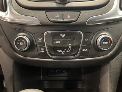 Used 2022  Chevrolet Equinox FWD 4dr LT w&sol;1LT at Maxx Loans near St&period; Adrian&comma; MI