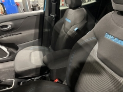 Used 2021 Jeep Renegade Latitude 4x4 at Suburban Ford of Sterling Heights near Sterling Heights, MI