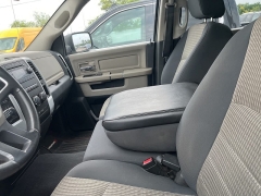 Used 2009 Dodge Ram 1500 4WD Crew Cab 140.5" SLT at Suburban Ford of Sterling Heights near Sterling Heights, MI