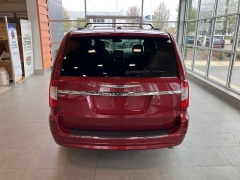 Used 2015 Chrysler Town & Country 4d Wagon Touring L at Suburban Ford of Sterling Heights near Sterling Heights, MI