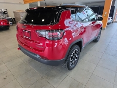 Used 2024  Jeep Compass Trailhawk 4x4 at Maxx Loans near St&period; Adrian&comma; MI