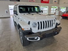 Used 2023  Jeep Wrangler Sahara 4 Door 4x4 at Maxx Loans near St&period; Adrian&comma; MI