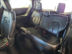 Used 2021  Chrysler Pacifica Limited AWD at Maxx Loans near St&period; Adrian&comma; MI