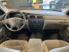 Used 2000  Ford Taurus 4d Sedan SES at Maxx Loans near St. Adrian, MI