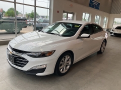 Used 2019 Chevrolet Malibu Hybrid 4d Sedan at Maxx Loans near ,
