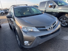 Used 2015  Toyota RAV4 4d SUV AWD XLE at Maxx Loans near St&period; Adrian&comma; MI