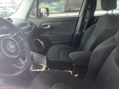 Used 2015 Jeep Renegade 4d SUV FWD Latitude at Suburban Ford of Sterling Heights near Sterling Heights, MI
