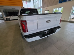 Used 2025  Ford F-150 LARIAT 4WD SuperCrew Box at Maxx Loans near St&period; Adrian&comma; MI