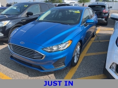 Used 2020 Ford Fusion 4d Sedan FWD SE 1.5L EcoBoost at Suburban Ford of Sterling Heights near Sterling Heights, MI