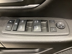 Used 2022  Ram 1500 Big Horn 4x4 Crew Cab 6'4" Box at Maxx Loans near St&period; Adrian&comma; MI