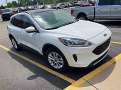 Used 2020 Ford Escape 4d SUV FWD SE at Suburban Ford of Sterling Heights near Sterling Heights, MI