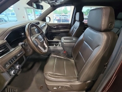Used 2023  GMC Yukon XL 4WD 4dr Denali at Maxx Loans near St&period; Adrian&comma; MI