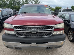 Used 2005 Chevrolet Silverado 2500HD Crew Cab 153" WB 4WD LS at Maxx Loans near St. Adrian, MI
