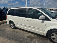 Used 2013  Dodge Grand Caravan 4d Wagon SXT at Maxx Loans near St&period; Adrian&comma; MI