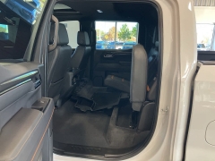 Used 2022  GMC Sierra 1500 4WD Crew Cab AT4 at Maxx Loans near St. Adrian, MI