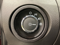 Used 2019  Ford Taurus 4d Sedan AWD Limited at Maxx Loans near St&period; Adrian&comma; MI