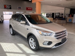Used 2017 Ford Escape 4d SUV 4WD SE at Maxx Loans near ,