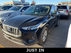 2023 Ford Escape Active AWD at Maxx Loans near St. Adrian, MI