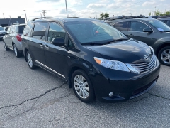 Used 2017 Toyota Sienna AWD 7-Passenger (Natl) at Maxx Loans near St. Adrian, MI