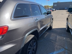 Used 2018 Jeep Grand Cherokee Limited 4x4 at Suburban Ford of Sterling Heights near Sterling Heights, MI