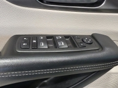 Used 2024  Chrysler Pacifica Touring L FWD at Maxx Loans near St&period; Adrian&comma; MI