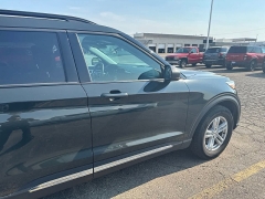 Used 2023  Ford Explorer XLT 4WD at Maxx Loans near St&period; Adrian&comma; MI