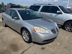 Used 2009  Pontiac G6 4d Sedan at Maxx Loans near St&period; Adrian&comma; MI