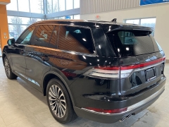 Used 2024  Lincoln Aviator Reserve AWD at Maxx Loans near St&period; Adrian&comma; MI