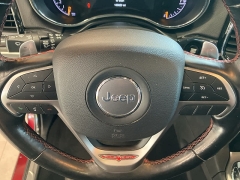 Used 2020  Jeep Grand Cherokee 4d SUV 4WD Trailhawk V8 at Maxx Loans near St. Adrian, MI