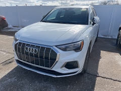 Used 2022  Audi Q3 Premium 40 TFSI quattro at Maxx Loans near St&period; Adrian&comma; MI