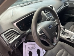 Used 2015  Ford Fusion 4d Sedan SE 2&period;5L at Maxx Loans near St&period; Adrian&comma; MI